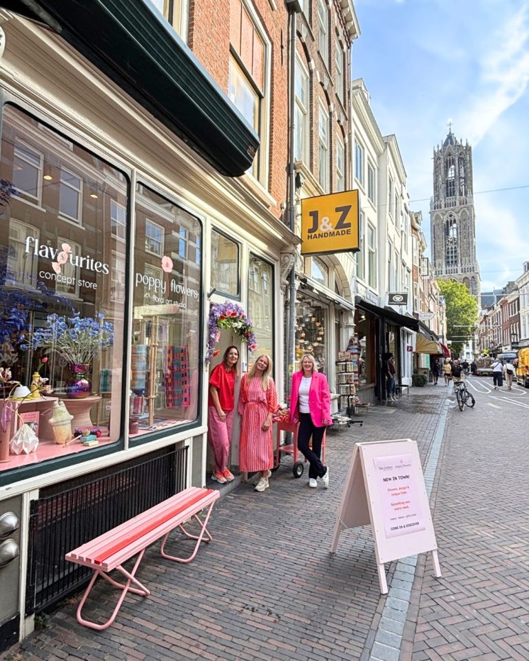 Flavourites Concept Store en Poppy Flowers