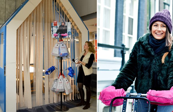 Hester op haar industriële werkplek Hester op haar industriële werkplek