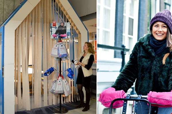 Hester op haar industriële werkplek Hester op haar industriële werkplek