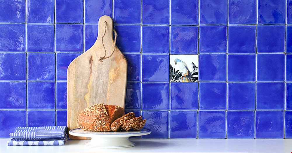 Be bold, choose blue Be bold, choose blue