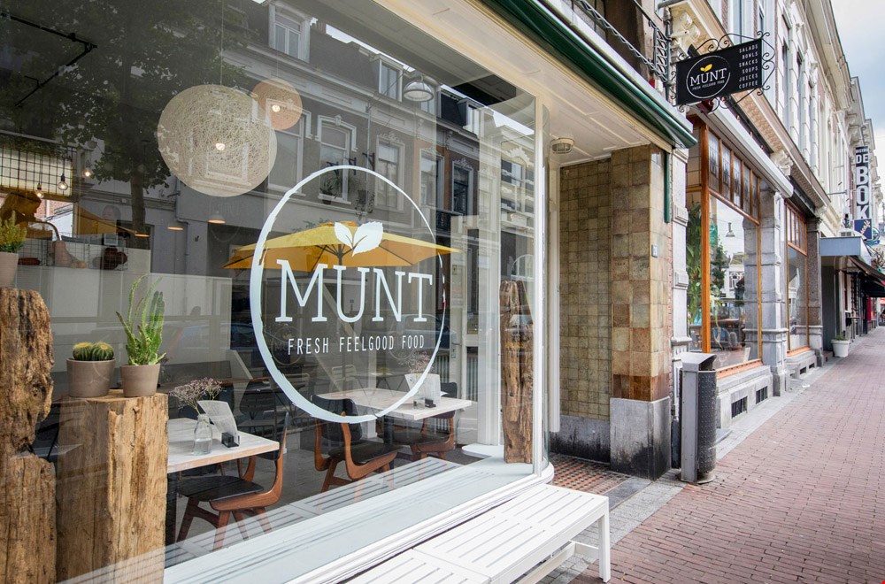 Smullen bij Munt Smullen bij Munt