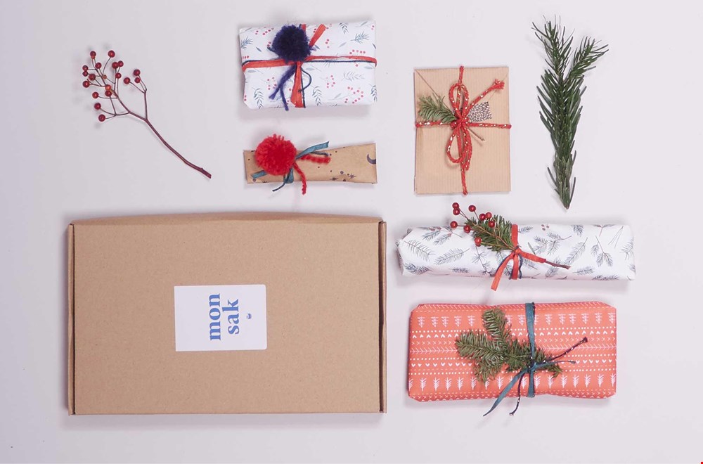 Surprise Gift Box @monsak Surprise Gift Box @monsak