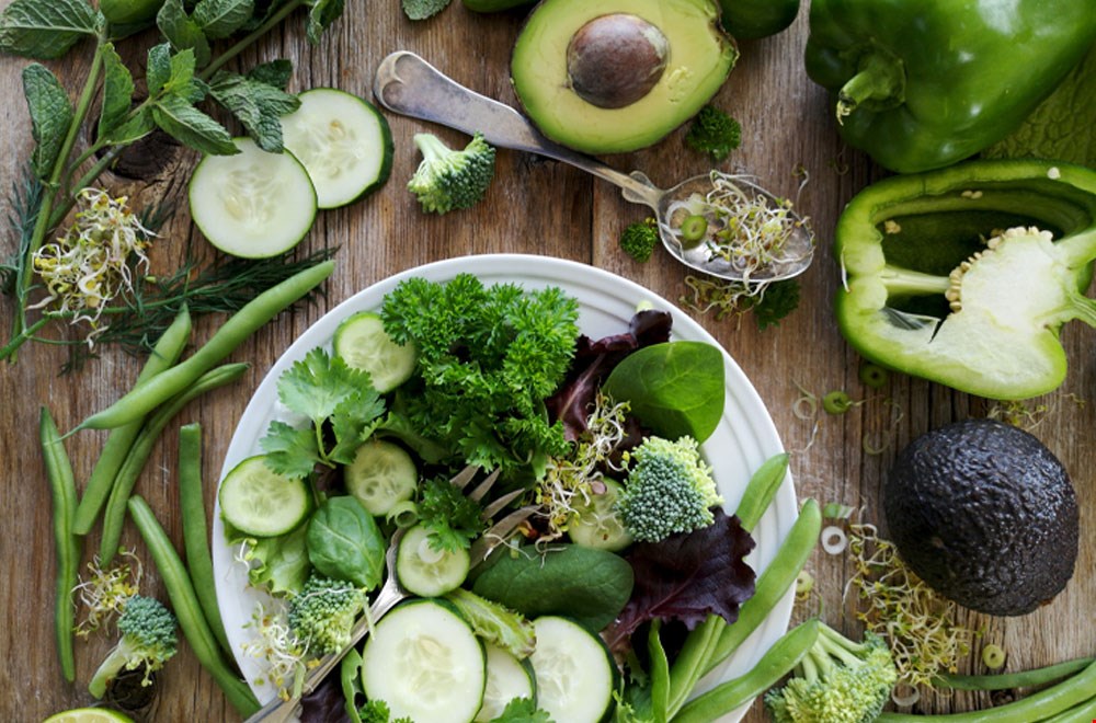 Heerlijk en makkelijk te maken: vegan maaltijdsalades Heerlijk en makkelijk te maken: vegan maaltijdsalades
