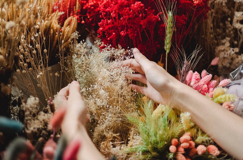 Kijk op ons pinterest bord voor nog meer droogbloemen inspiratie Kijk op ons pinterest bord voor nog meer droogbloemen inspiratie