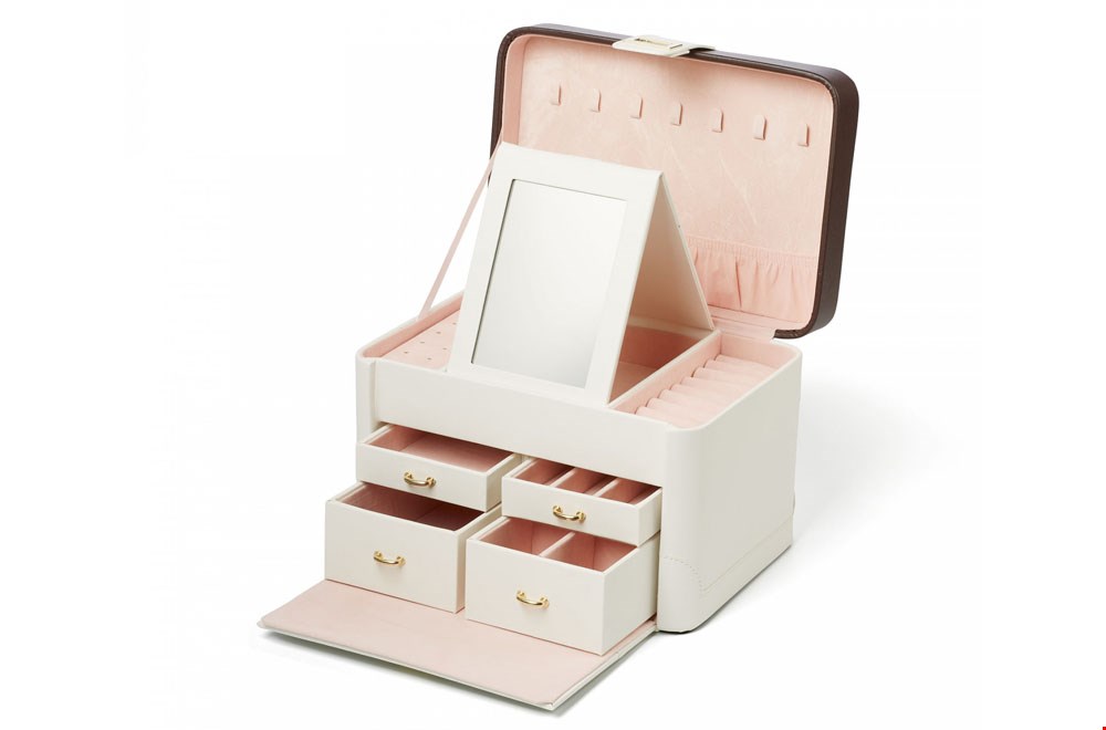 Witte sieradendoos van Brandfield Witte sieradendoos van Brandfield