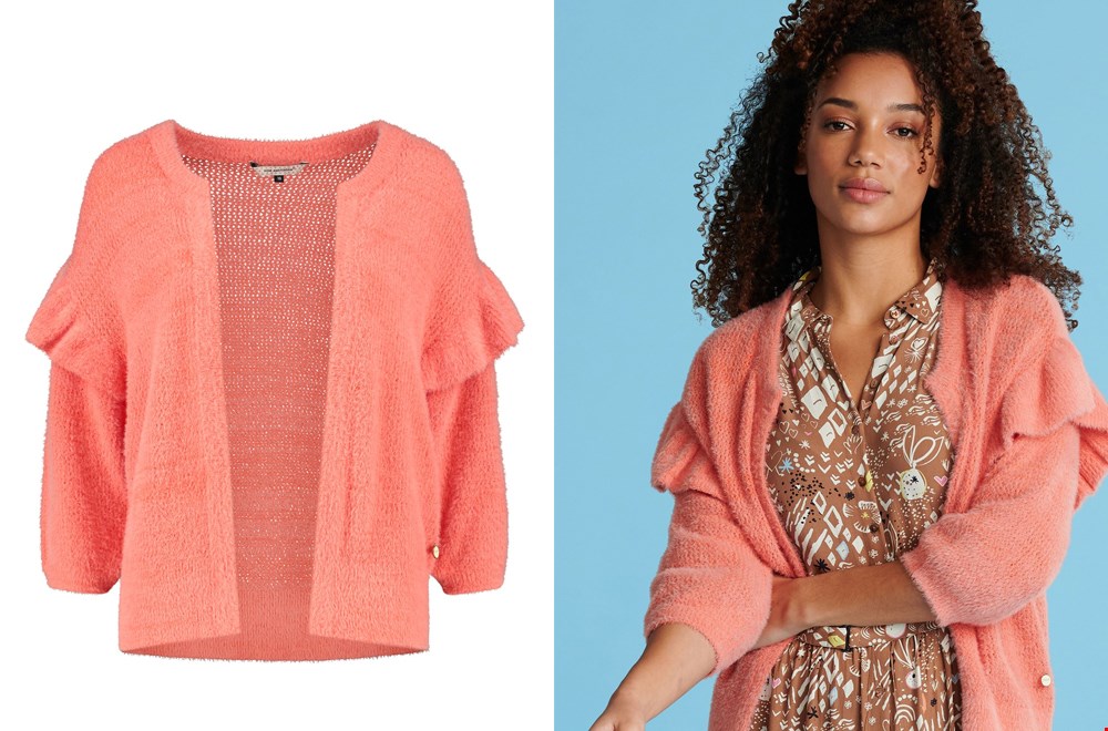 Wat een heerlijke kleur, dit koraalroze vest Wat een heerlijke kleur, dit koraalroze vest