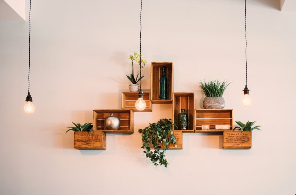 Met een beetje creativiteit zijn niet alleen planken zijn geschikt als wandplanken Met een beetje creativiteit zijn niet alleen planken zijn geschikt als wandplanken