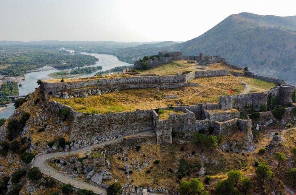 Rozafa kasteel bij Shkodër Rozafa kasteel bij Shkodër