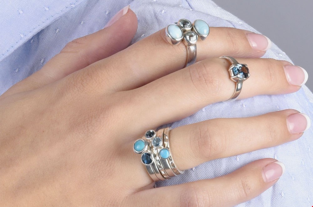 Mix & match verschillende kleuren en vormen voor een boho vibe Mix & match verschillende kleuren en vormen voor een boho vibe