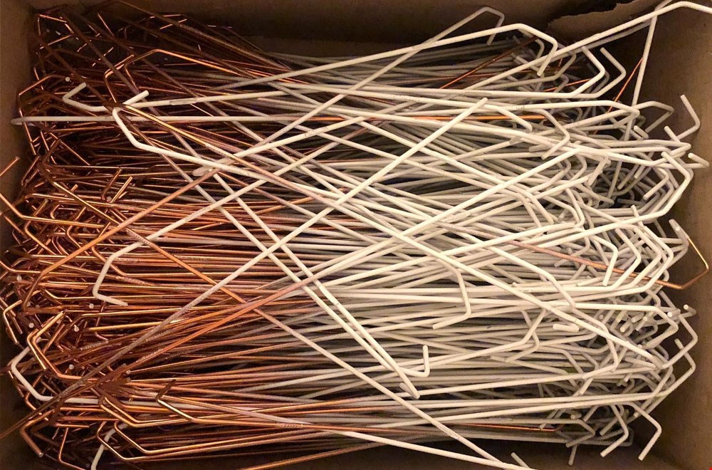 Zo komen de haakjes binnen in de sociale werkplaatsen van Tolhuijs Zo komen de haakjes binnen in de sociale werkplaatsen van Tolhuijs