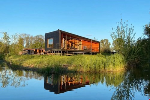 Bij de stad Bij de stad