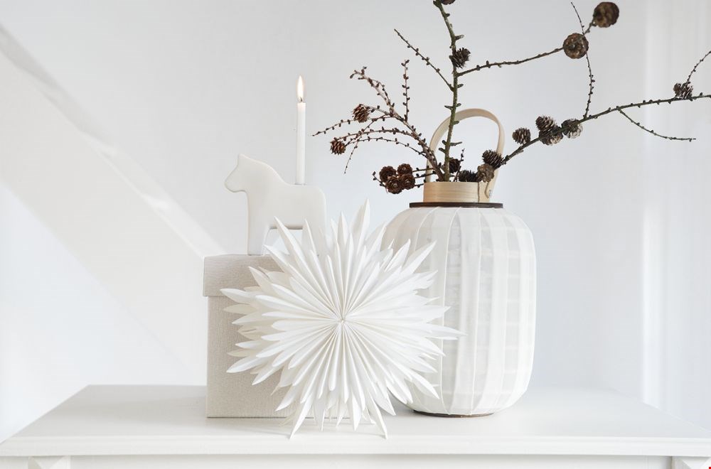 Grote papieren kerstster van Delight Department Grote papieren kerstster van Delight Department