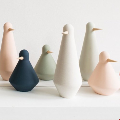 Matte pasteltinten met een blank houten accent Matte pasteltinten met een blank houten accent