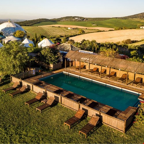 Hier wil je toch wel een weekje op retreat? Hier wil je toch wel een weekje op retreat?