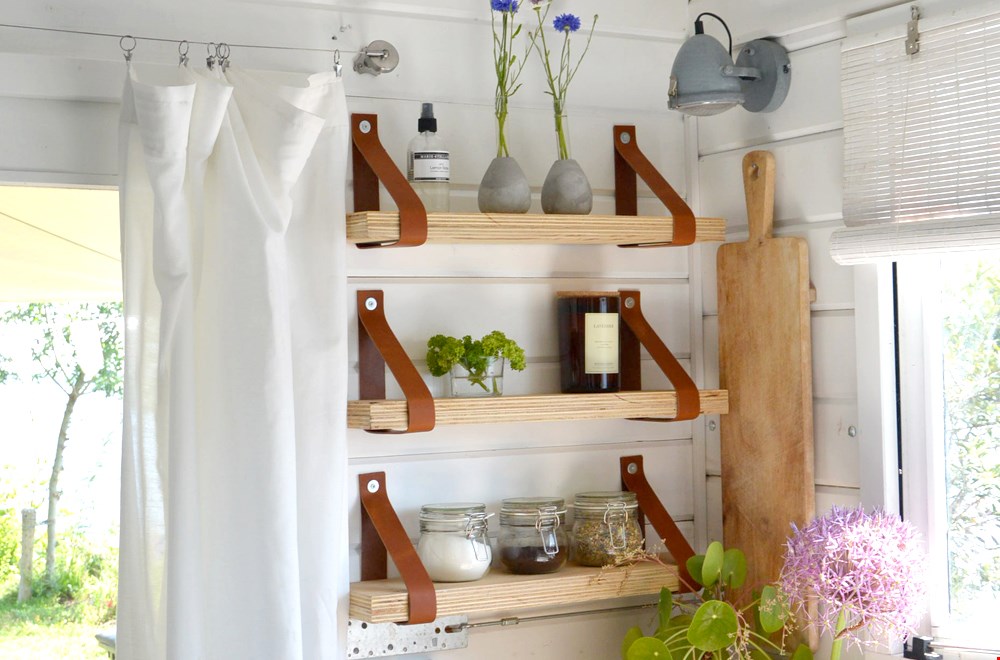 Deze leren plankdragers van Bij Lien zijn prachtig! Deze leren plankdragers van Bij Lien zijn prachtig!