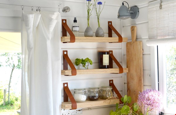 Deze leren plankdragers van Bij Lien zijn prachtig! Deze leren plankdragers van Bij Lien zijn prachtig!