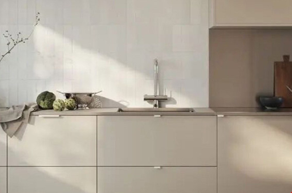 Minimalisme in de keuken: tips voor het creëren van een strakke ruimte Minimalisme in de keuken: tips voor het creëren van een strakke ruimte