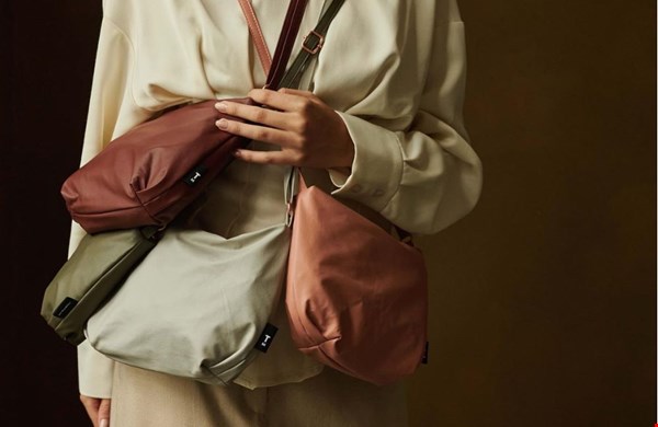 Tassen in mooie herfstkleuren van Tinne & Mia Tassen in mooie herfstkleuren van Tinne & Mia