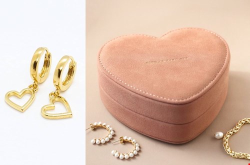 Heel veel hartjes voor een romantisch cadeau! Heel veel hartjes voor een romantisch cadeau!