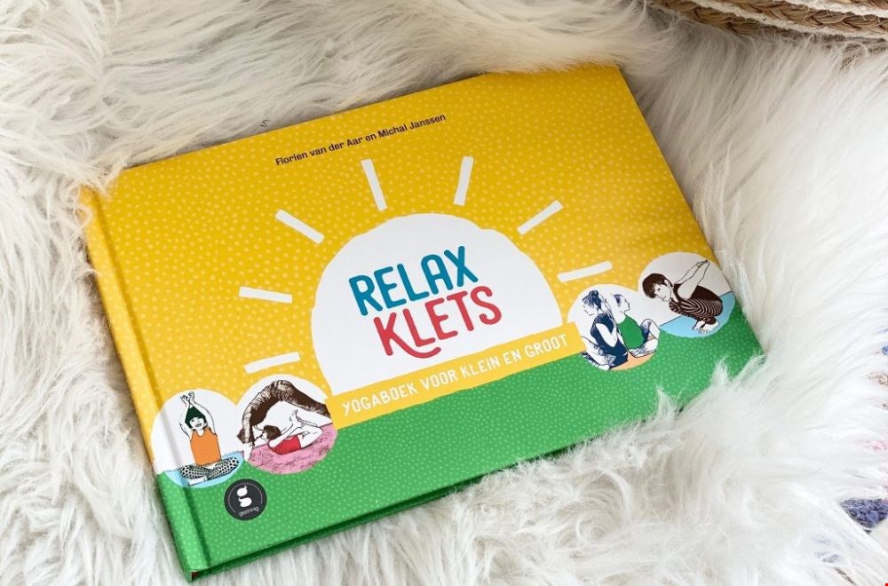 Relaxklets staat boordevol tips over yoga en mindfulness Relaxklets staat boordevol tips over yoga en mindfulness