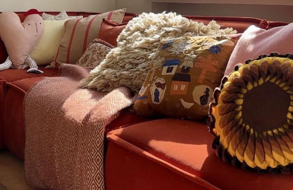 Volop kleur bij Huiszwaluw Volop kleur bij Huiszwaluw