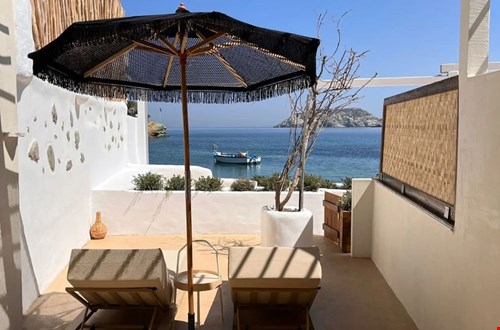 Ontdek de vakantieparadijzen van By June Ontdek de vakantieparadijzen van By June