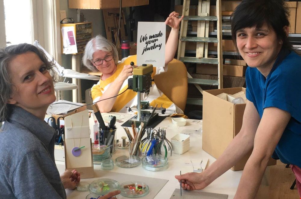 Met deze handgemaakte sieraden regent het áltijd complimentjes! Met deze handgemaakte sieraden regent het áltijd complimentjes!