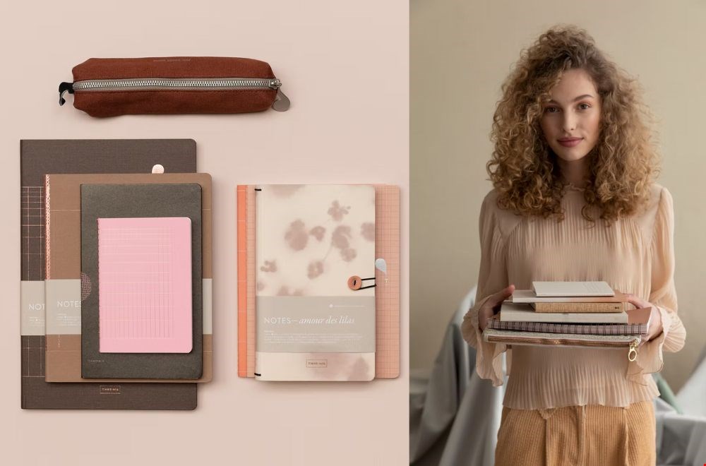 Elegant vormgegeven notitieboekjes en planners van Tinne & Mia, met zachte tinten en bijzondere afwerkingen. Elegant vormgegeven notitieboekjes en planners van Tinne & Mia, met zachte tinten en bijzondere afwerkingen.
