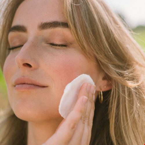 Creamy eye balm