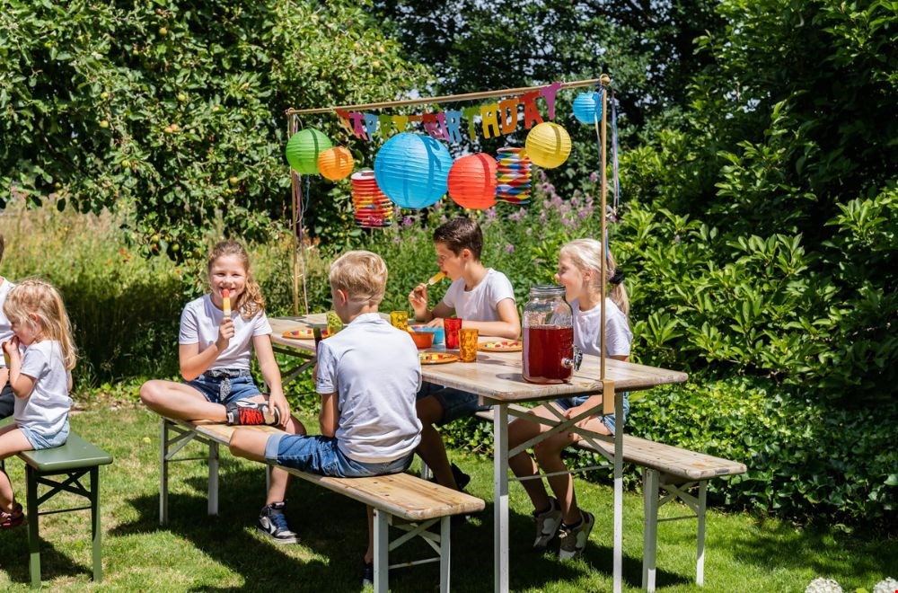 Bij MaximaVida weten ze wat je nodig hebt voor een tuinfeestje. Check deze inklapbare bierset! Bij MaximaVida weten ze wat je nodig hebt voor een tuinfeestje. Check deze inklapbare bierset!