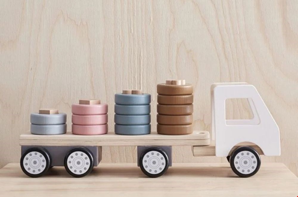 Houten vrachtwagen van Zoethout