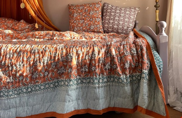 WIN een limited edition quilt + twee matching kussenslopen t.w.v. € 172,- van House of Nilay!