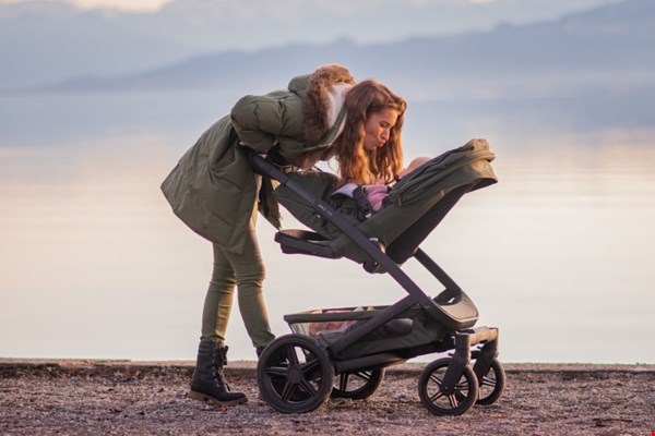 Onderweg met je kleintje: tips voor de moderne en actieve ouder