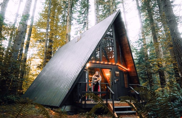 WIN een Surprise Weekend t.w.v. € 319,- bij Vakantieadres Onbekend!