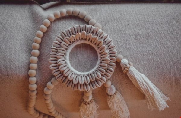 Hanger Cirkel met Klosjes