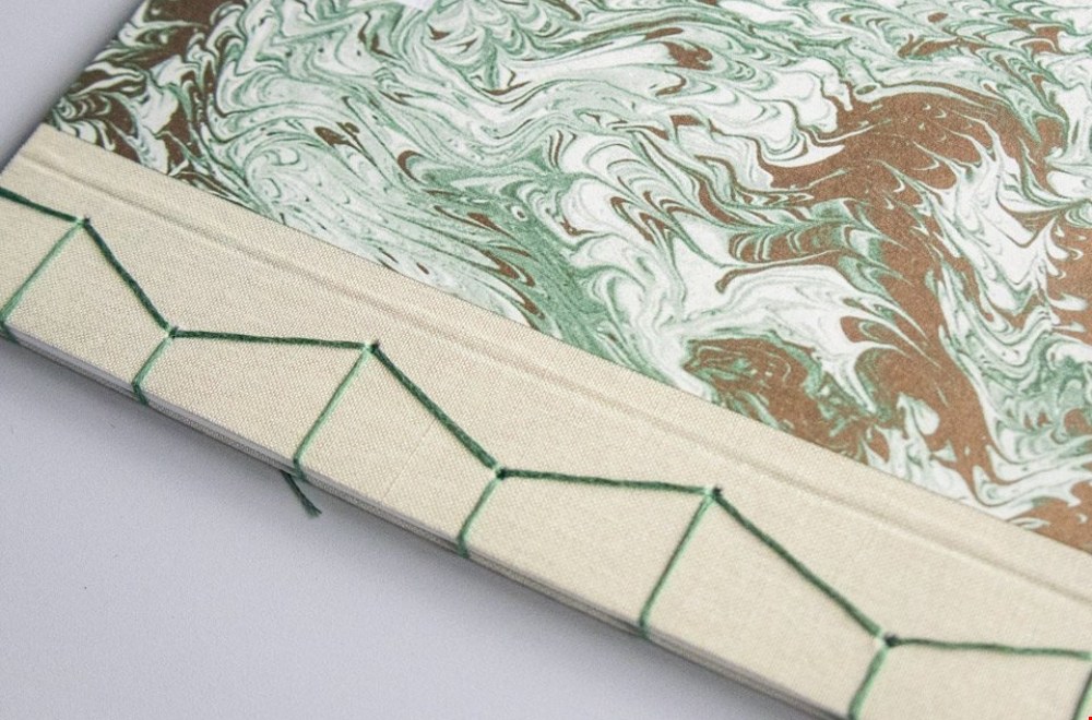 Leuk om te doen: een workshop boekbinden!