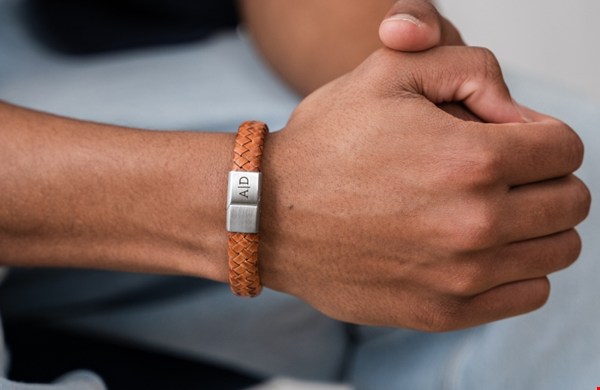 Leren armband met initialen