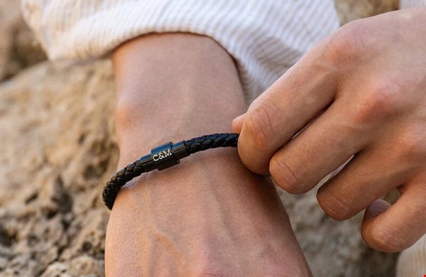 Leren armband met initialen