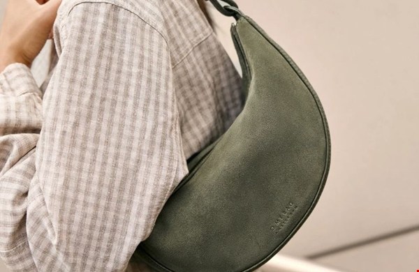 Leo Crossbody