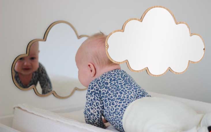 Schattige spiegel voor schattige baby's Schattige spiegel voor schattige baby's