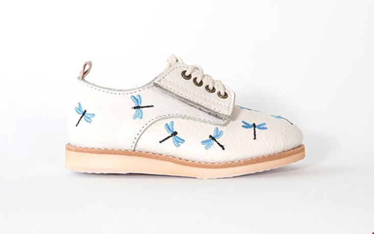 veterschoen aan en gaan veterschoen aan en gaan