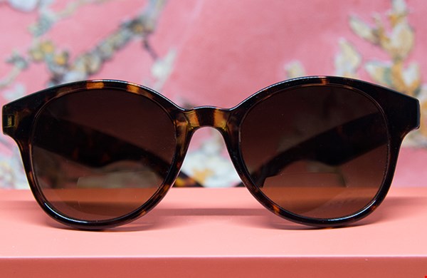 Chic! Chic!