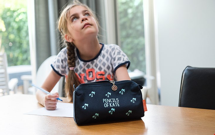 écht een eigen etui écht een eigen etui