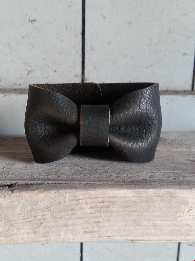 De strik armband (€10) De strik armband (€10)