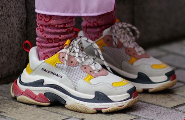 Ugly sneaker Ugly sneaker