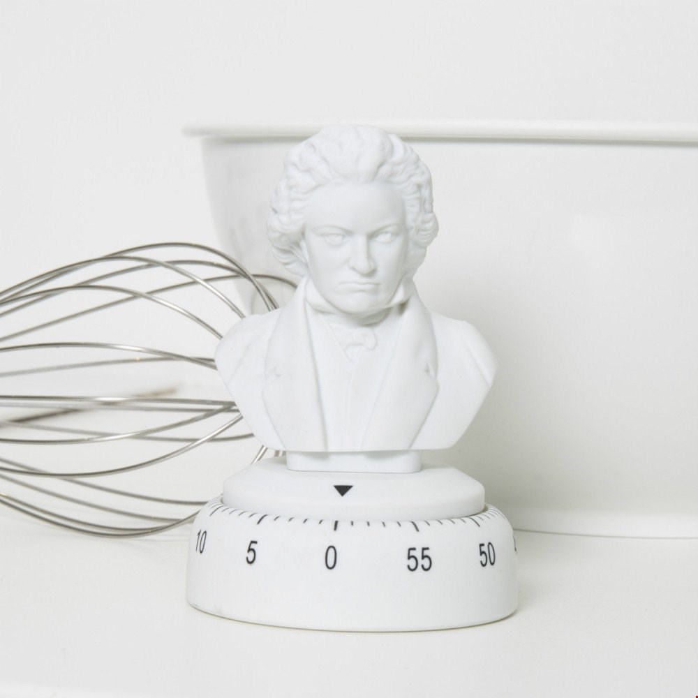 Deze kookwekker speelt Für Elise van Beethoven als hij af gaat Deze kookwekker speelt Für Elise van Beethoven als hij af gaat