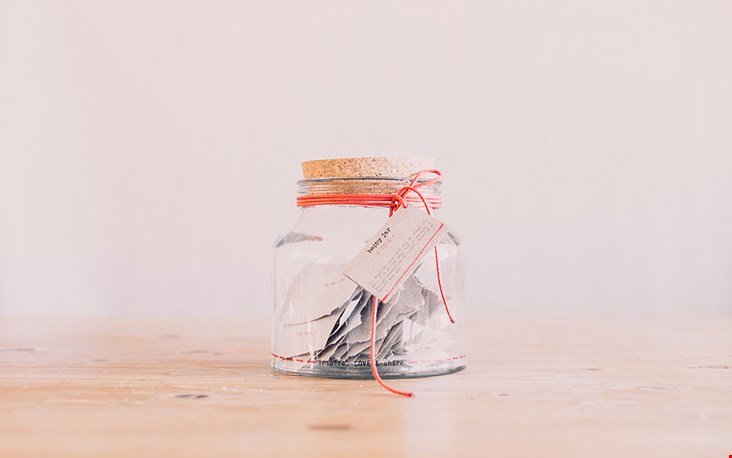 De ‘Happy Jar’, ook nog eens leuk in je interieur. De ‘Happy Jar’, ook nog eens leuk in je interieur.