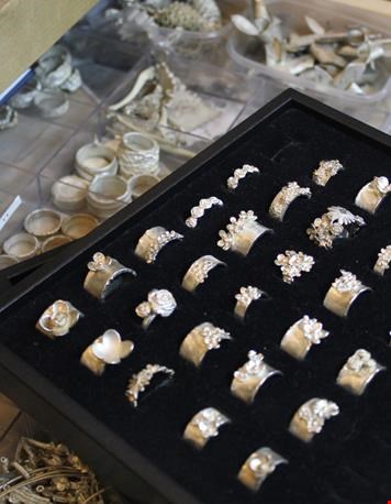 De ringen in ruwe vorm De ringen in ruwe vorm