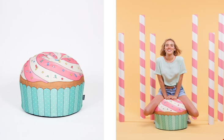 Yummie: cupcake poef in blauw... Yummie: cupcake poef in blauw...