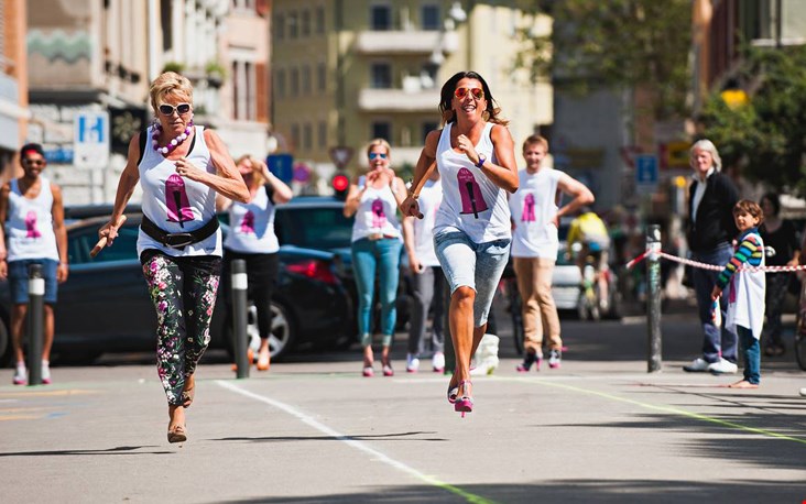 Rennen vor Free a Girl Rennen vor Free a Girl
